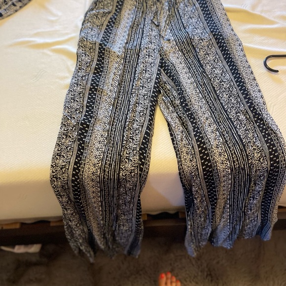 Forever 21 balloon pants - Picture 3 of 4